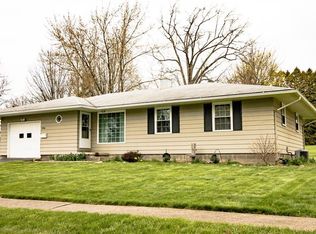 1946 Merle Rd, Salem, OH 44460