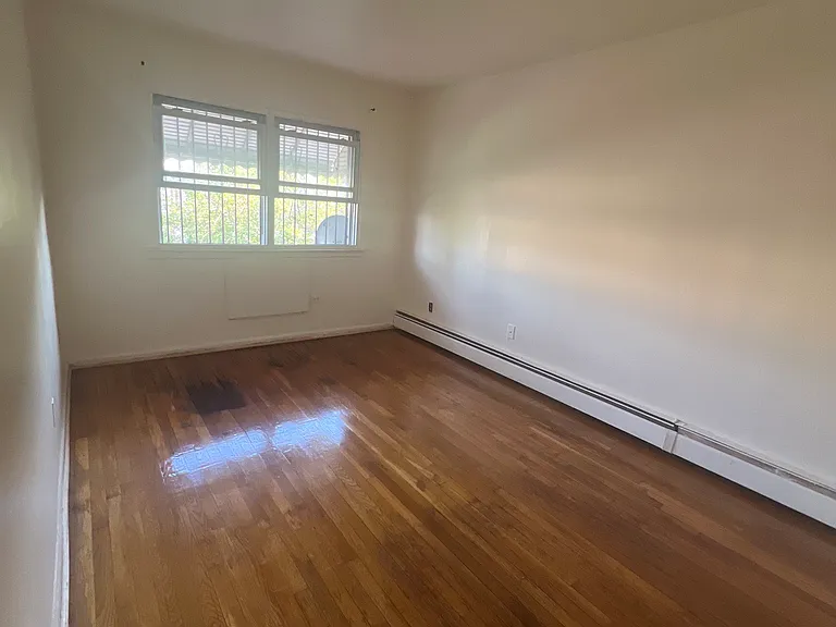 936 E 226th St #3 — Photo 1