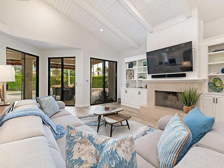 45320 Santa Fe Cv — Photo 17