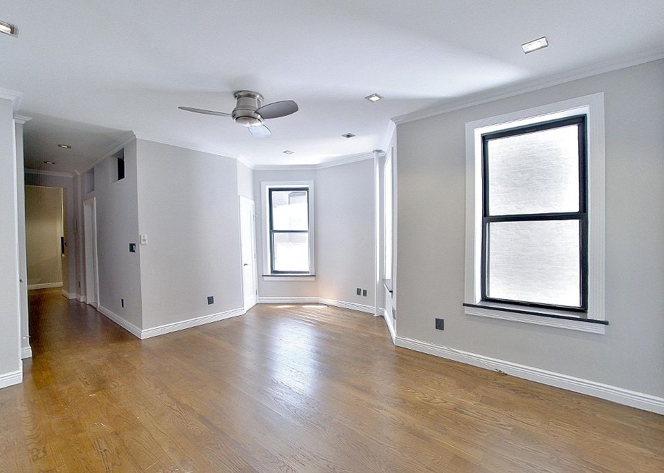 1st image of 493 2nd Ave #2