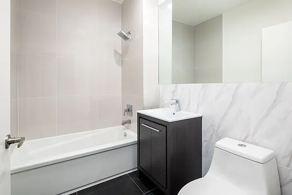 Rented by Bold New York | media 32