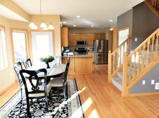 31242 Orton Dr, Lindstrom, MN 55045