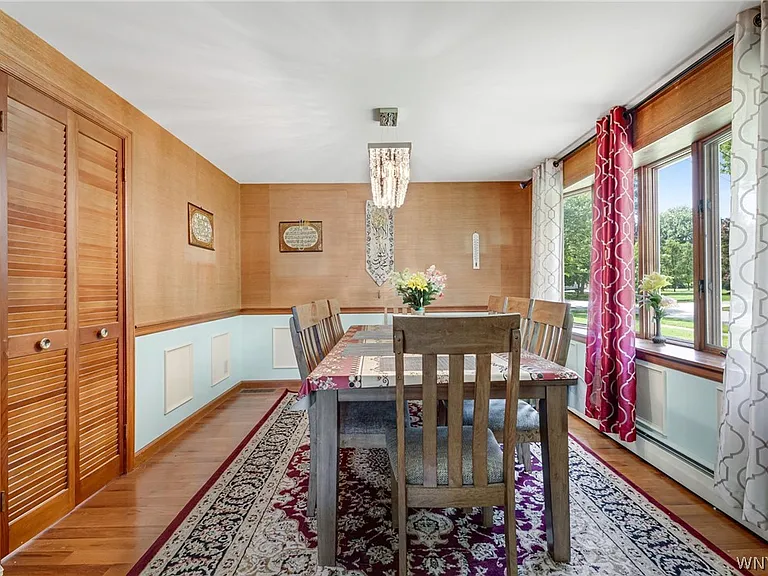 71 Chaumont Dr — Photo 15