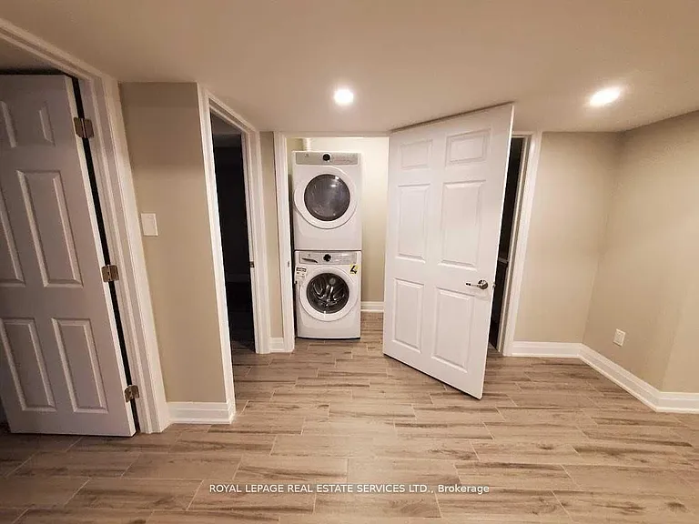 39 Vezna Cres #BASEMENT — Photo 13