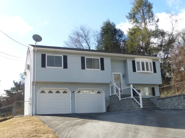 208 Sylvan Lake Road, Watertown, CT 06779