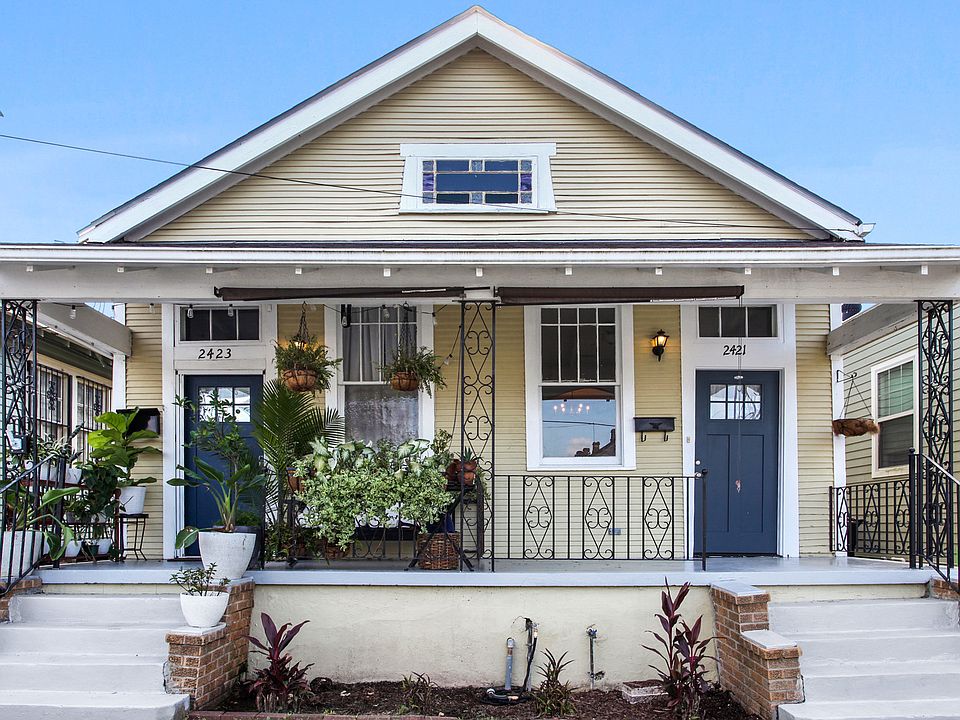 1st image of 2421 Valence St