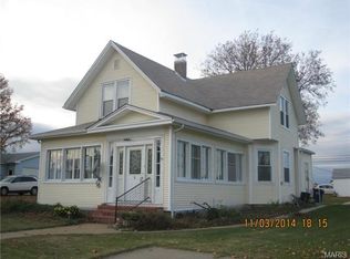 9 E Maple St, Wentzville, MO