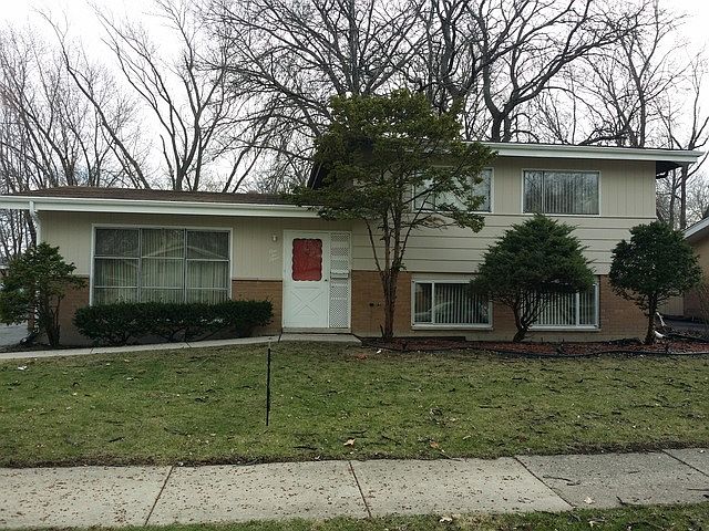 1st image of 123 Illinois St