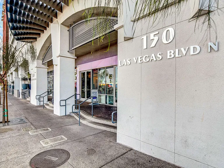 150 Las Vegas Blvd #1914 — Photo 31
