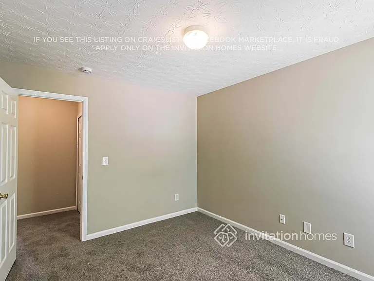 3924 Shenfield Dr — Photo 15