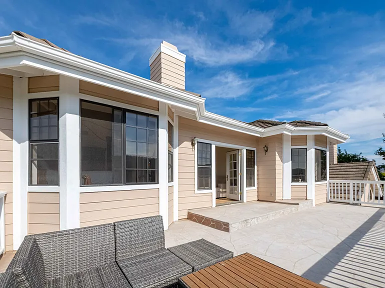 11300 Highridge Ct — Photo 33
