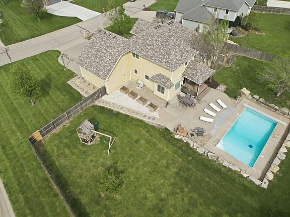 3rd image of 7323 SW Kings Forest Rd