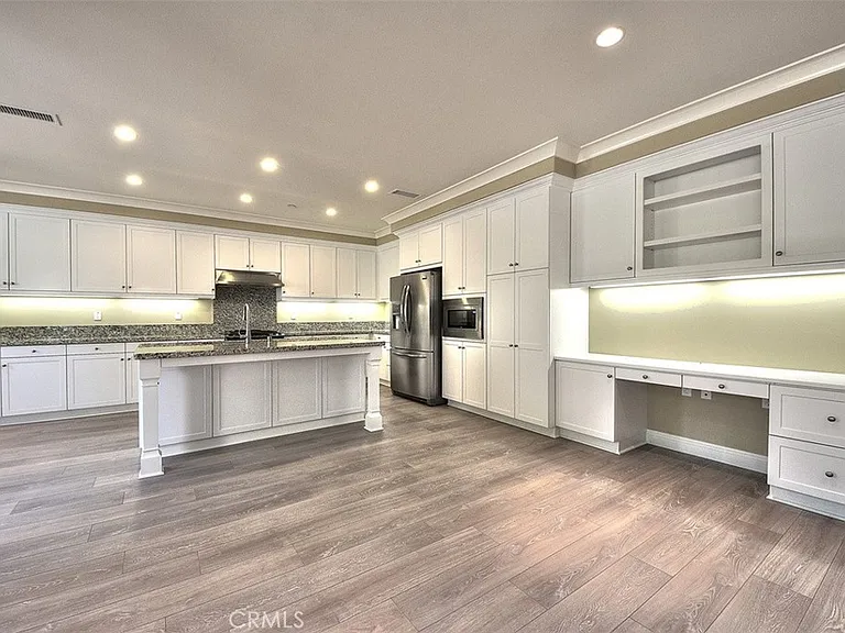 46 Larkfield — Photo 4