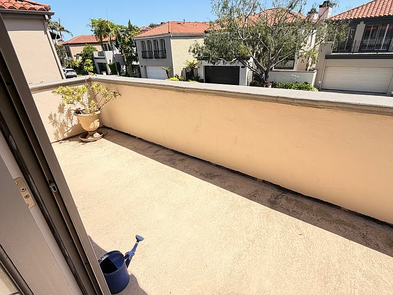 5701 Malaga Pl — Photo 34