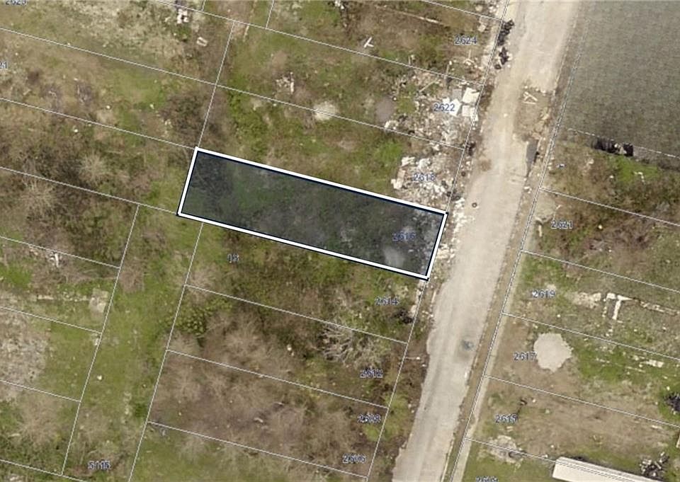 1st image of 50247 Lizardi St