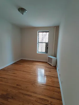 Rented by New York Residence | media 91