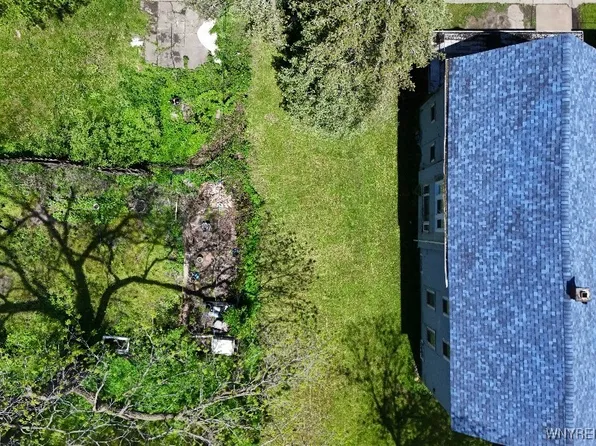 13 Kenova St #1, Buffalo, NY 14214