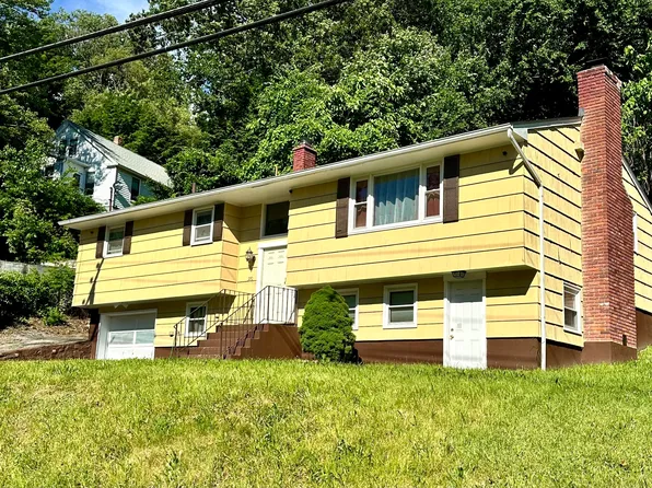 320 N Walnut Street, Waterbury, CT 06704