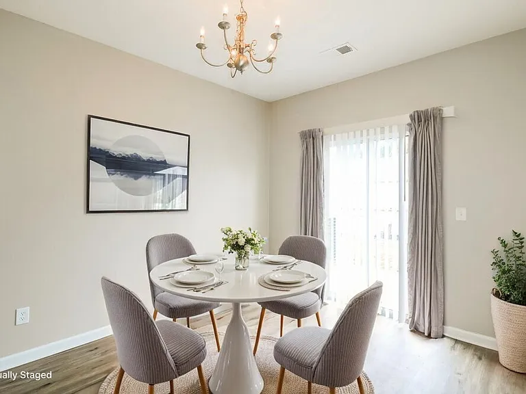 2285 Bigwood Trl — Photo 8