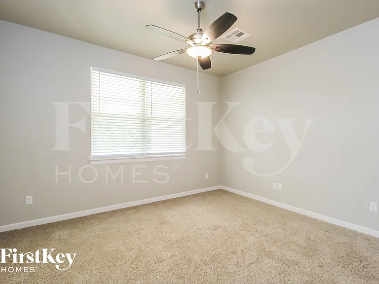15901 Aparados Way — Photo 11