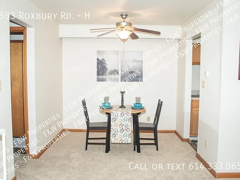 1593 Roxbury Rd #H — Photo 4