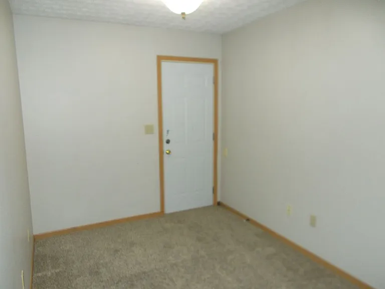 1740 Tanglewood Dr — Photo 18