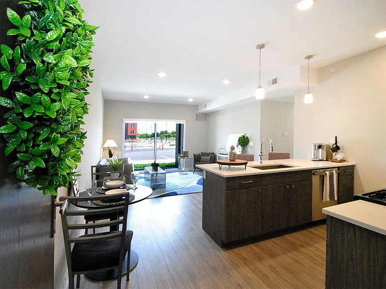 The Phoenix at Troy Crossing Apartments — Photo 27