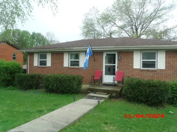 1535 Thames Dr, Lexington, KY 40517