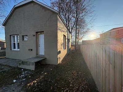 1 bed, 600 sqft, $950 — Photo 2