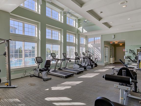 5th image of 11024 Delaware Pkwy #2306