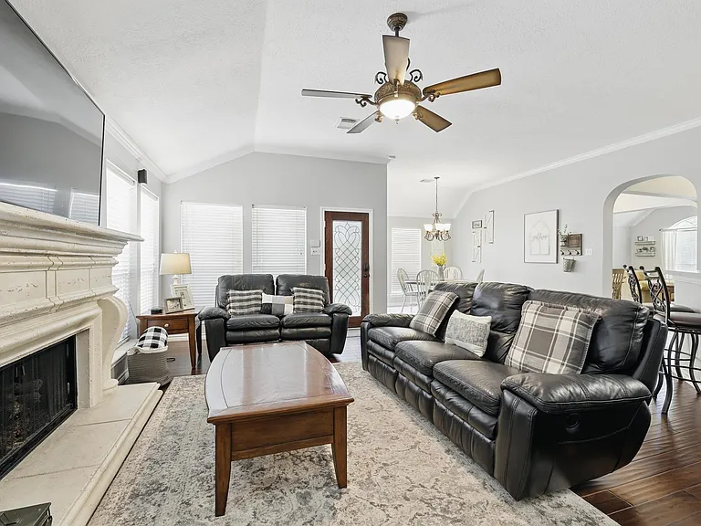 12923 Lady Jane Ct — Photo 17