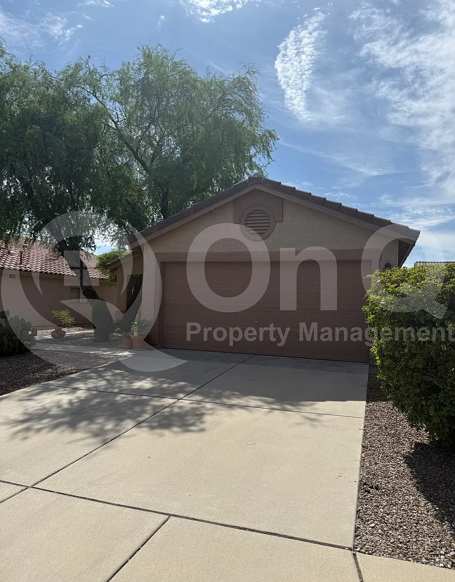 2 bed, 2.0 bath, 1560 sqft, $1,750 — Photo 3