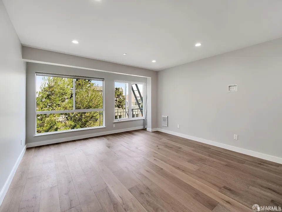 1856 Pacific Ave #3