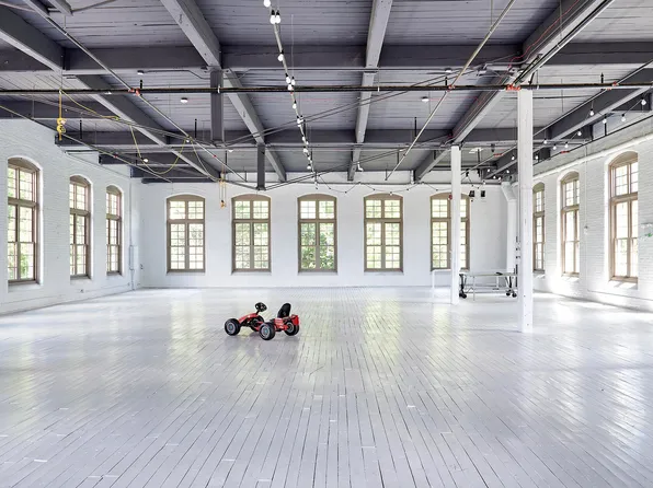 410 Park St, Great Barrington, MA 01230