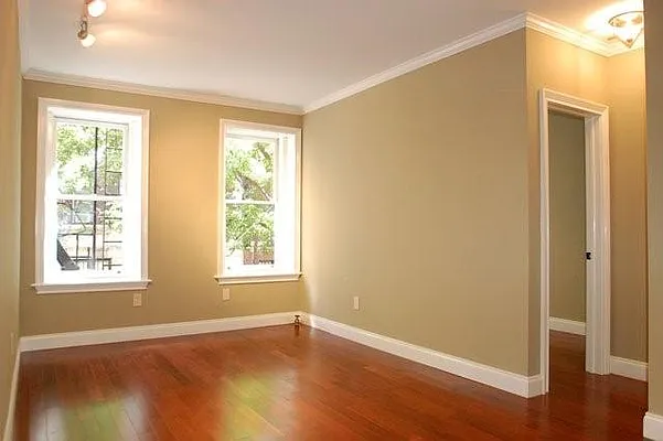 Rented by Aimee Grodanz, LREB | media 44