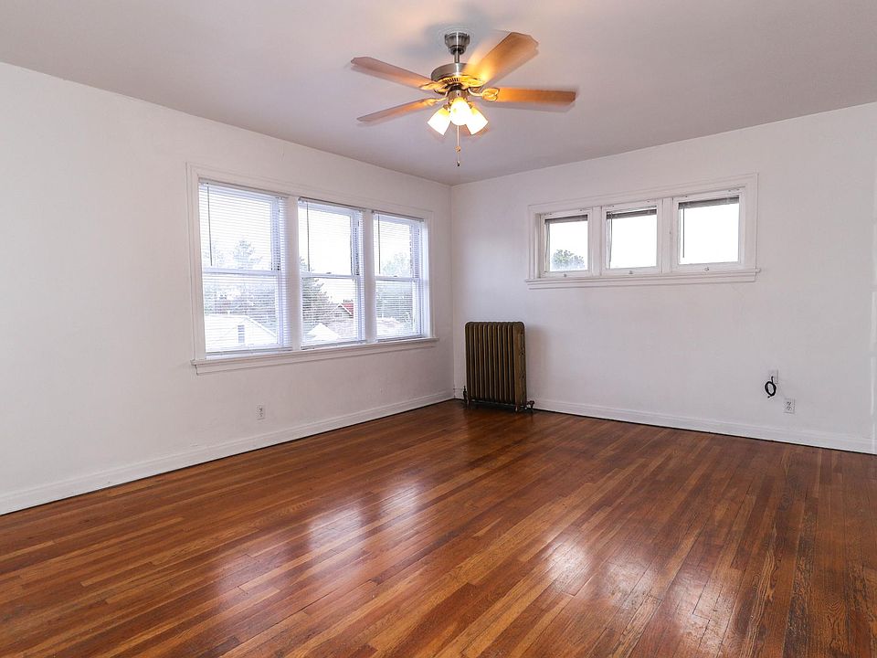 1st image of 740 E 300 S #307