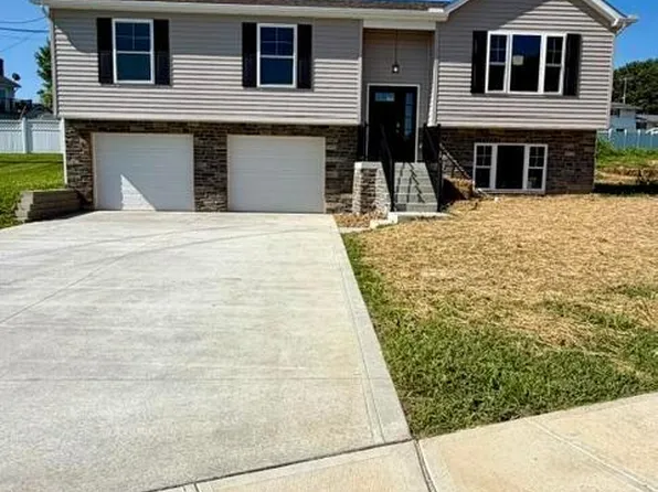 936 Hobart Ave, Logan, OH 43138