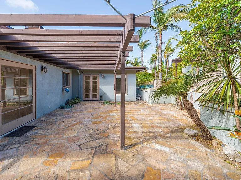 620 S Gertruda Ave — Photo 13