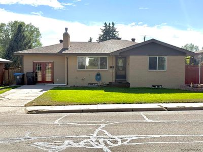 5402 Hilltop Ave, Cheyenne, WY, 82009