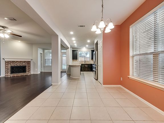 5th image of 10620 Sexton Dr