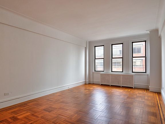 5th image of 222 W 83rd St APT 7E