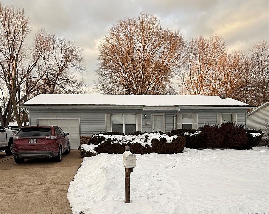 1st image of 1501 Cypress Dr