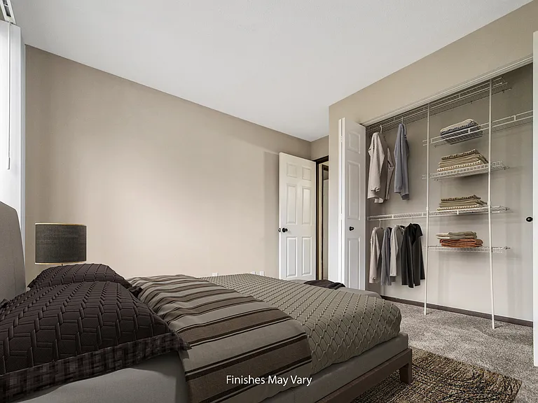 2900 W War Memorial Dr — Photo 45