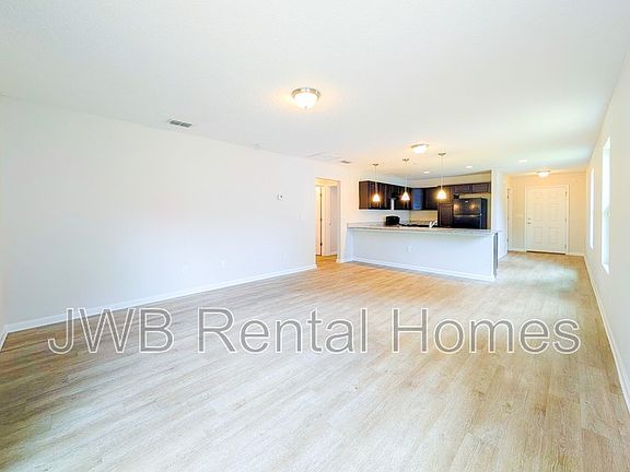 3rd image of 156 Odell St