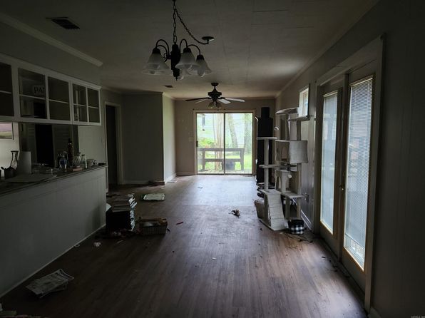 306 Pennington St, Warren, AR 71671