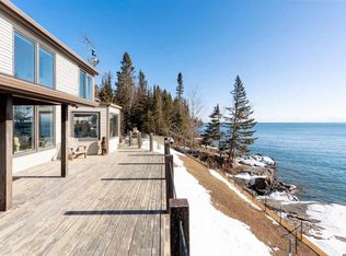 5880 N Shore Dr, Duluth, MN 55804