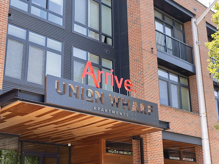 Arrive Union Wharf — Photo 80