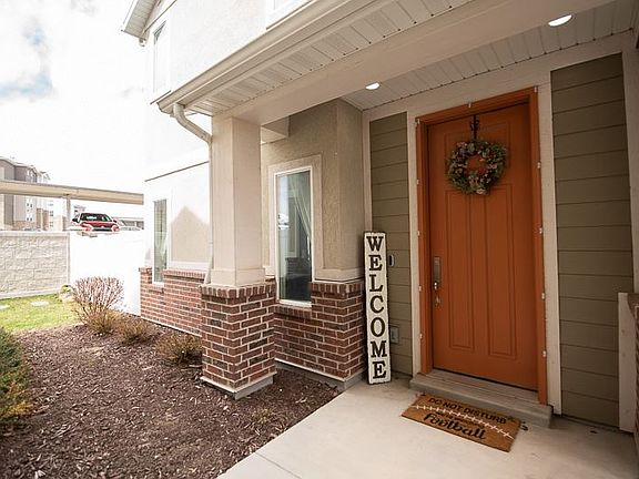 4th image of 11888 S Black Hills Ln