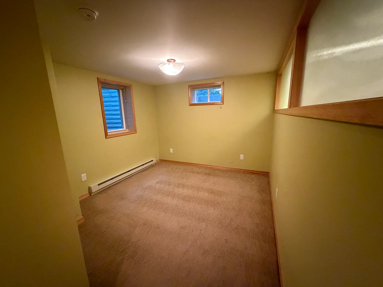 2 bed, 1645 sqft, $1,700 — Photo 3