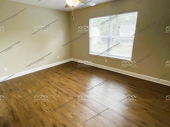 2nd image of 113 Cypress Run Unit B